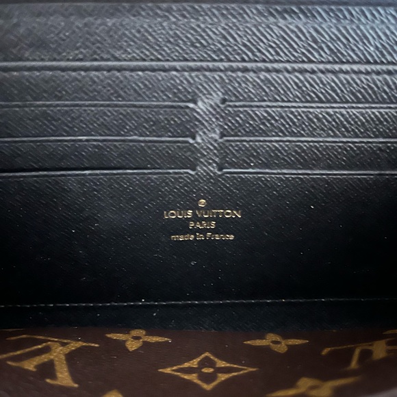 Zipper wallet - Picture 4 of 6